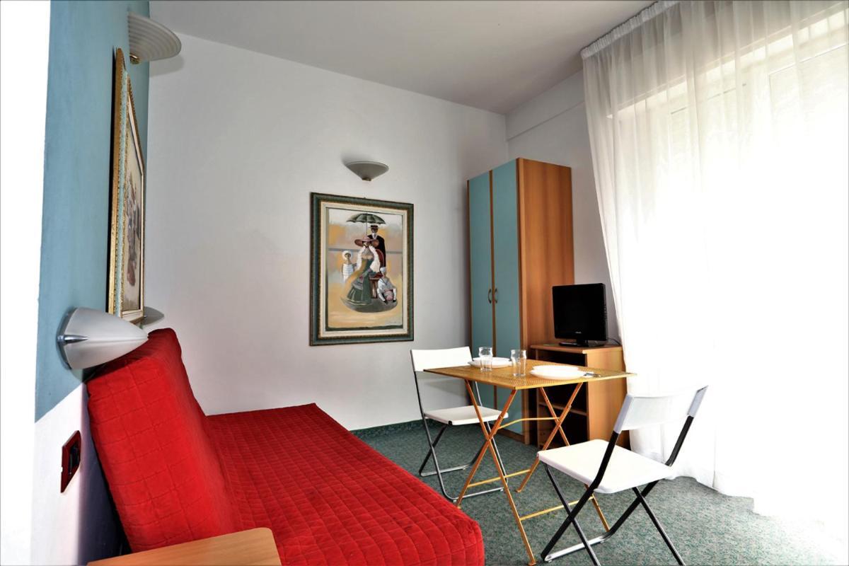 Residence & Suites Bellaria-Igea Marina Habitación foto